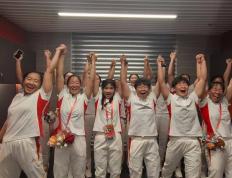 开云-青神橄榄球队代表四川夺全运会铜牌