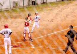 开运-450名中小学生角逐市体育传统校棒球比赛