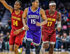 kaiyun-突(tū)發(fā)！交易达成！湖人没了两名目(mù)标球員(yuán)...