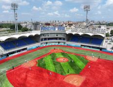 开云网址-圖(tú)集｜“棒球(qiú)之(zhī)城”中山，正全力挥出“本垒打(dǎ)”