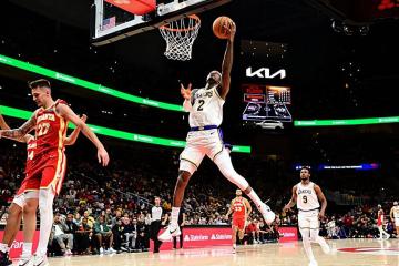 开云app-湖人锋线大闸范德比尔特的进攻难题