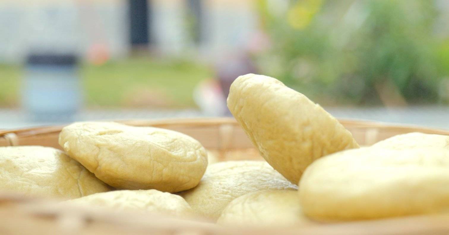 kaiyun-殺(shā)年(nián)猪、灌腊腸(cháng)、跳达体舞……凉山(shān)彝族自治州(zhōu)欢度彝族新(xīn)年(nián)